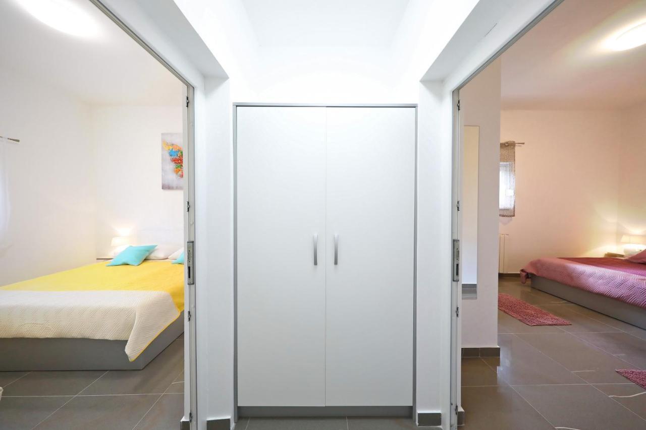 Apartmani Rudi Vir Extérieur photo