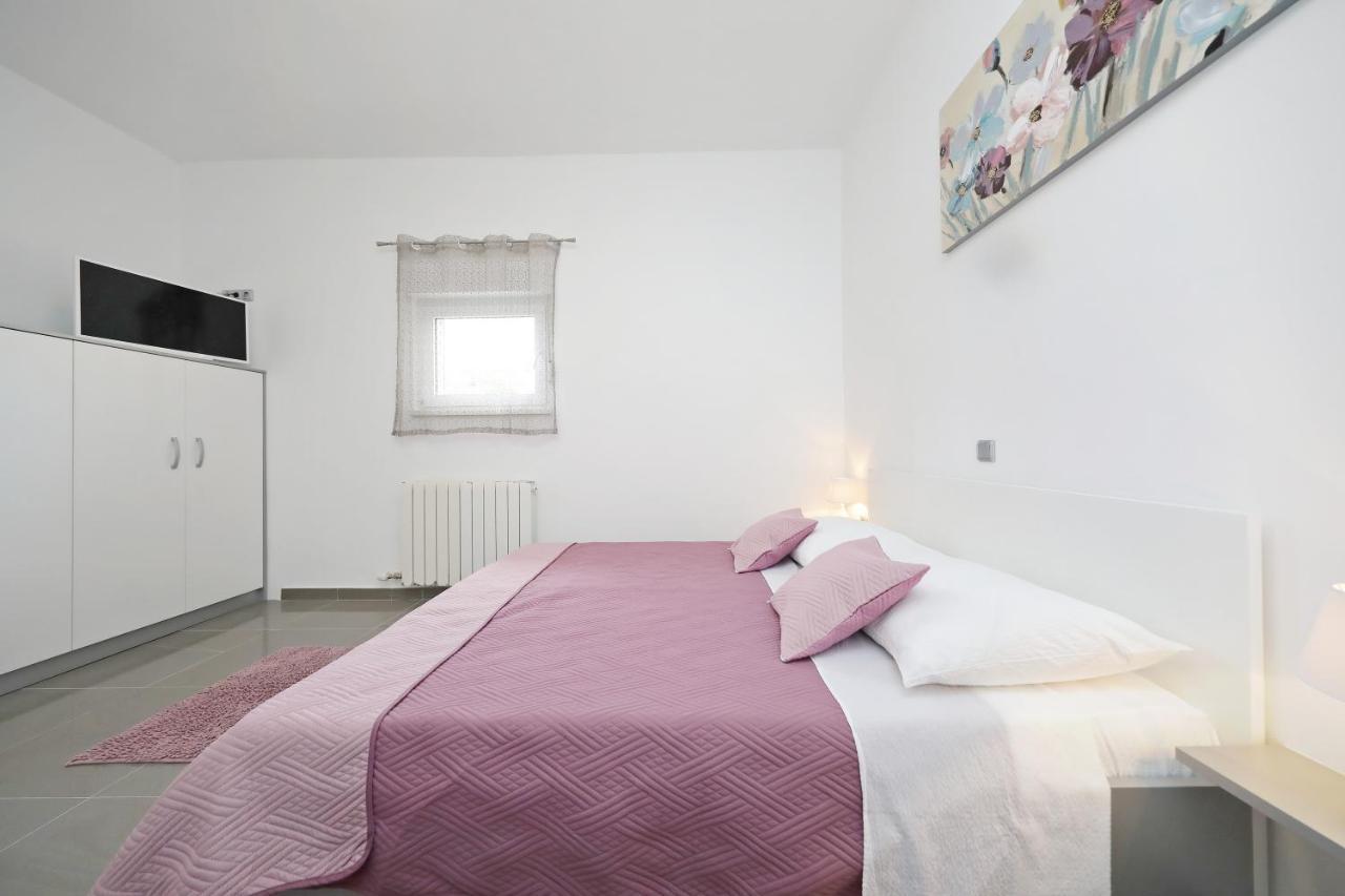 Apartmani Rudi Vir Extérieur photo