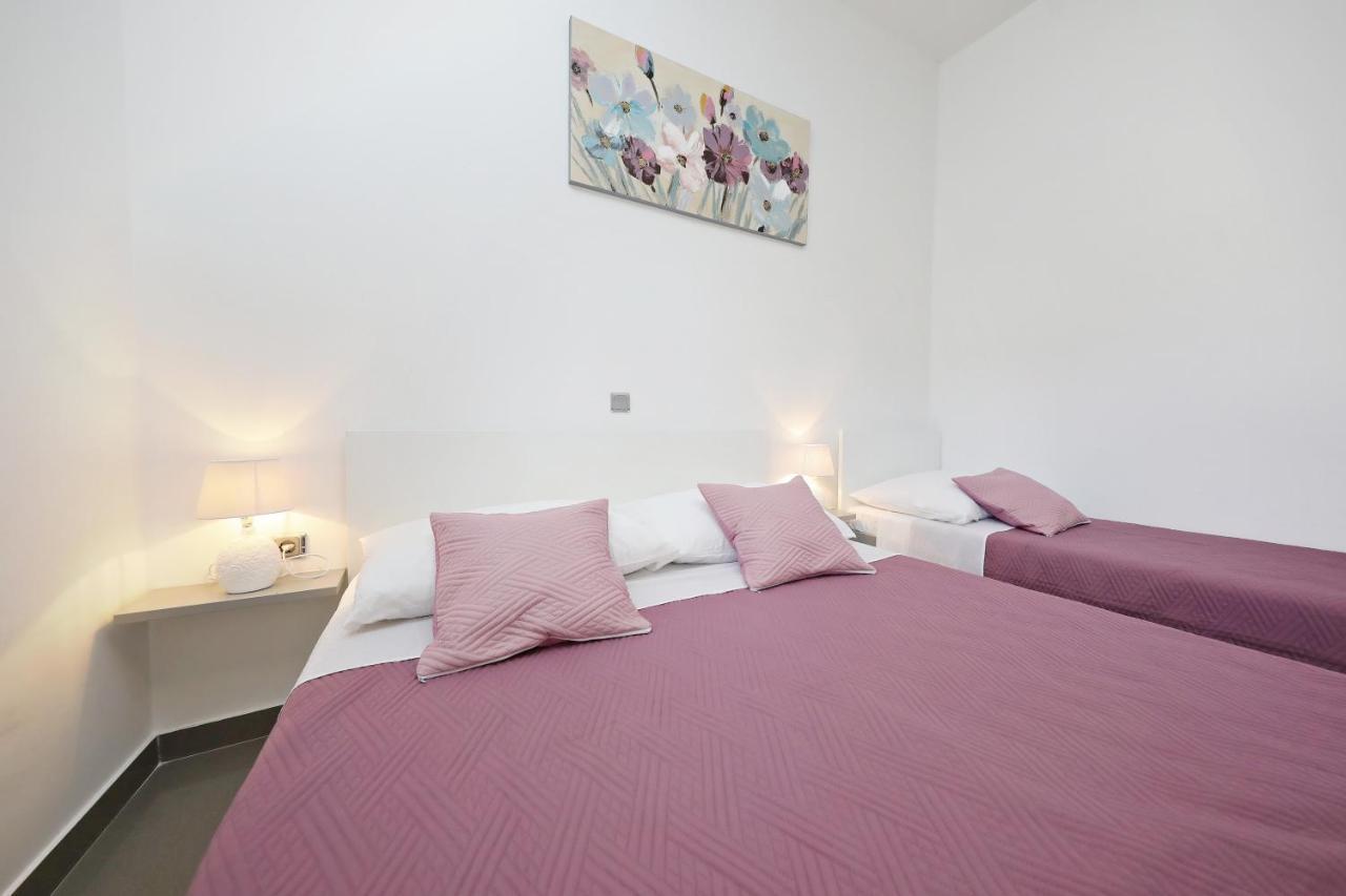 Apartmani Rudi Vir Extérieur photo