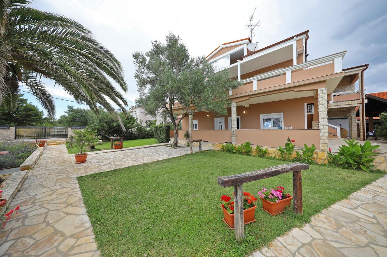 Apartmani Rudi Vir Extérieur photo