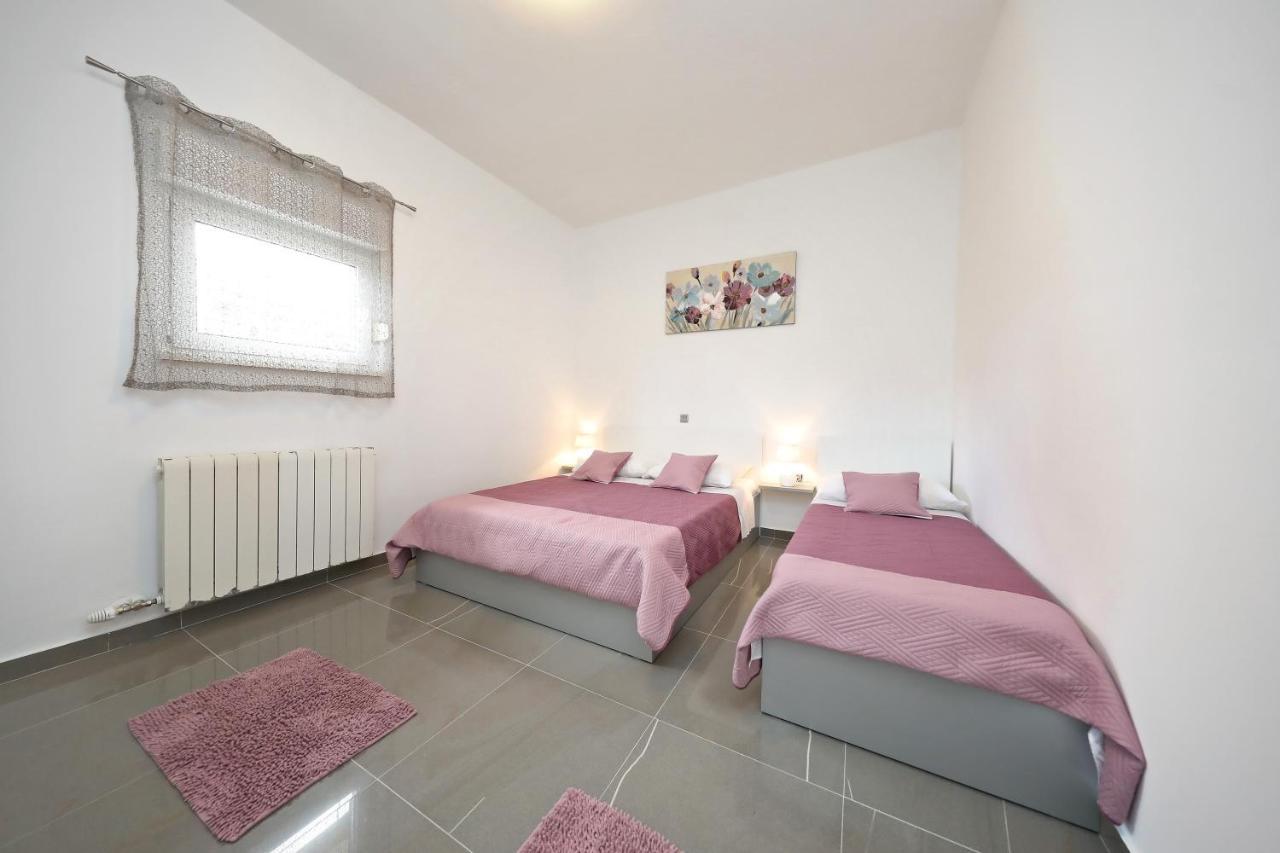 Apartmani Rudi Vir Extérieur photo